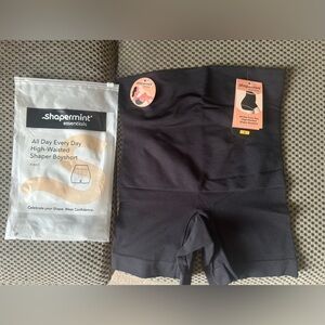 Shapermint All Day Every Day High-Waisted Shaper Boyshort (Small, Black)